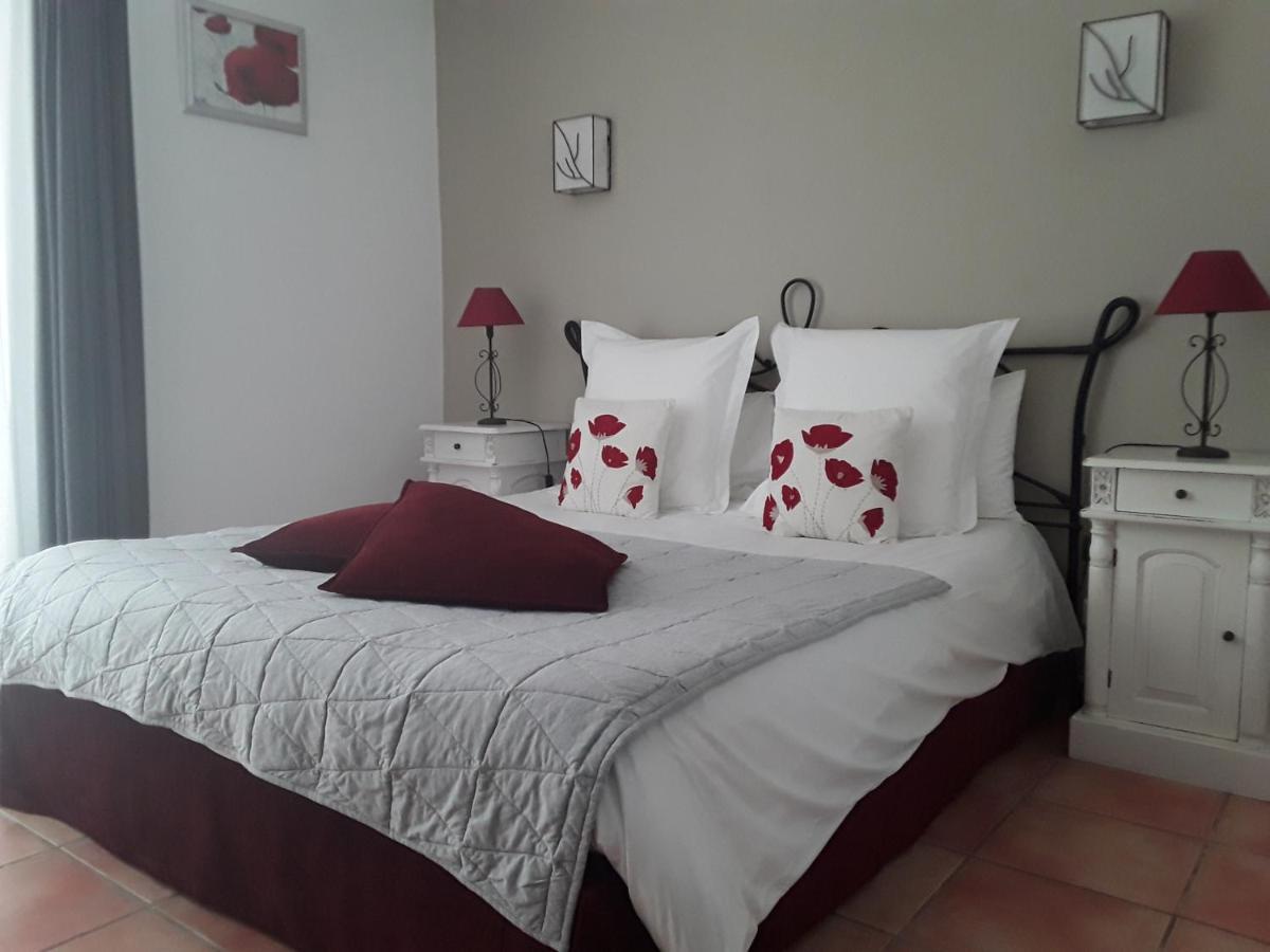 Bed and Breakfast Mas De L'Ile Awinion Zewnętrze zdjęcie