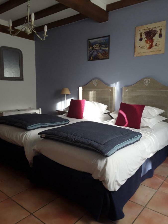 Bed and Breakfast Mas De L'Ile Awinion Zewnętrze zdjęcie